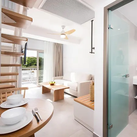 Sourinis Luxury * Λιμενάρια