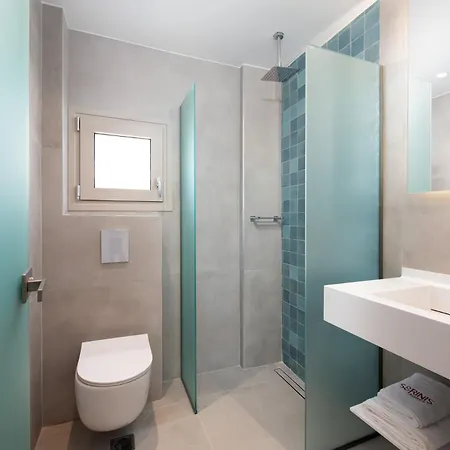 Ξενοδοχείο με διαμερίσματα Sourinis Luxury 4*