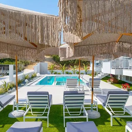 Sourinis Luxury 4*